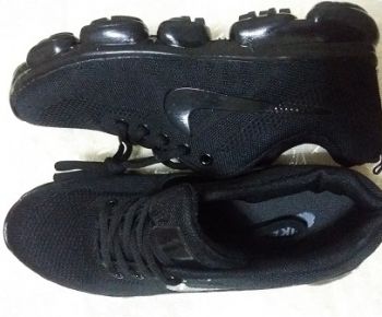 Tenis Negros Completos Online Sales, UP TO 50% OFF |  www.editorialelpirata.com